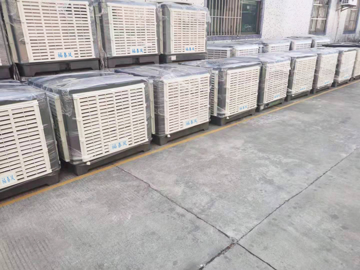 夏季廣州黃埔車間工作環境高溫悶熱不通風